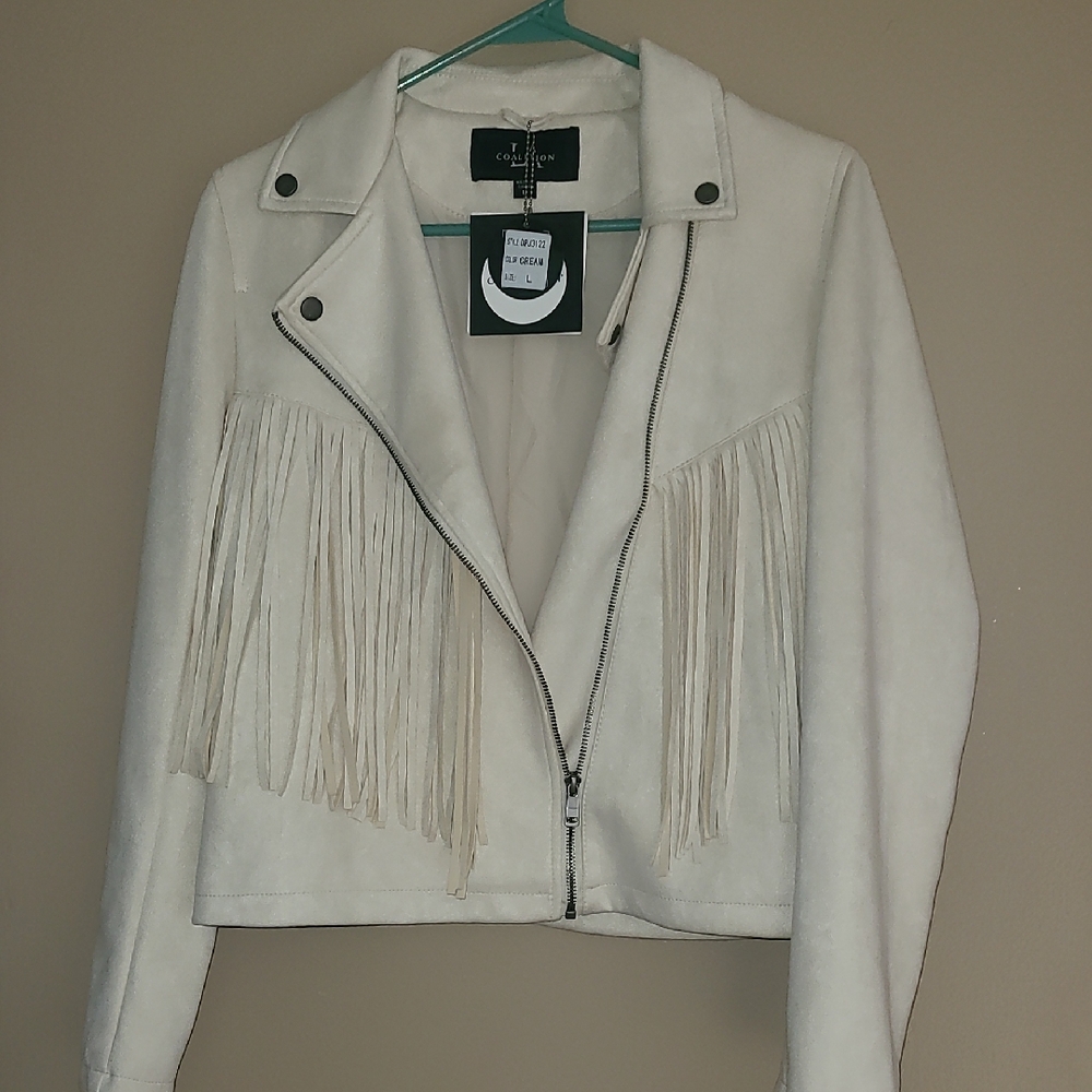 Elegant Cream Faux Suede Jacket with Fringe